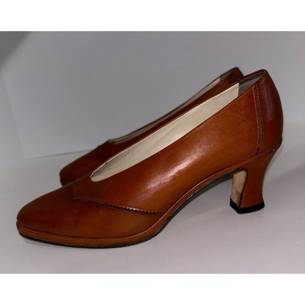 Joan & David Couture Women’s Size 7 Vintage Leather High Heel Pumps Pointed Toe